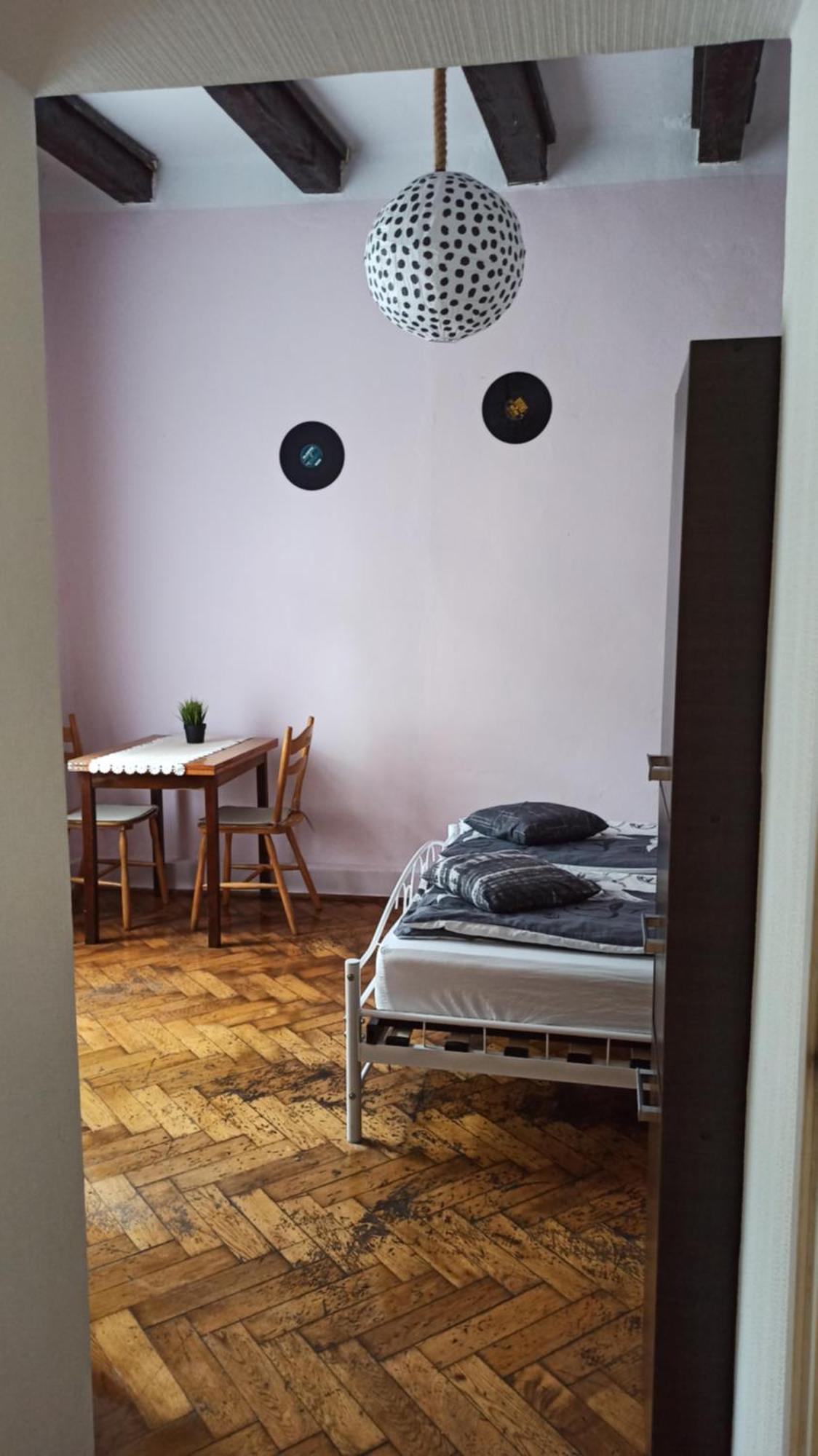 Willa Retro Hostel Cracovia Exterior foto